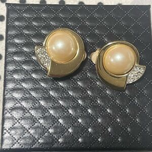 Givenchy Vintage Clip on Earrings